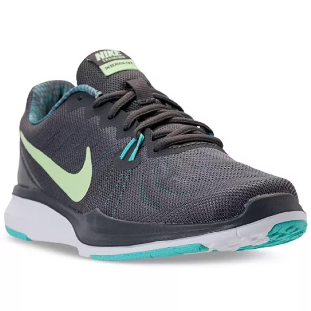 Nike Women’s Trainer 7.5